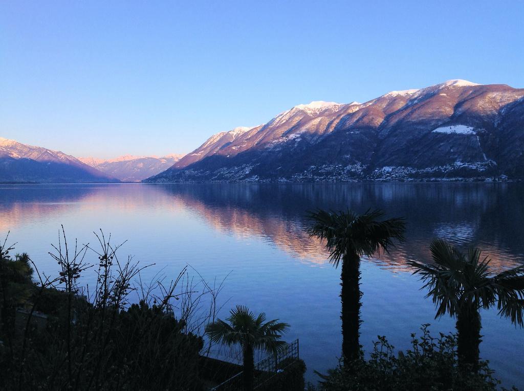 Hotel Garni Rivabella Au Lac Brissago TI Exterior foto
