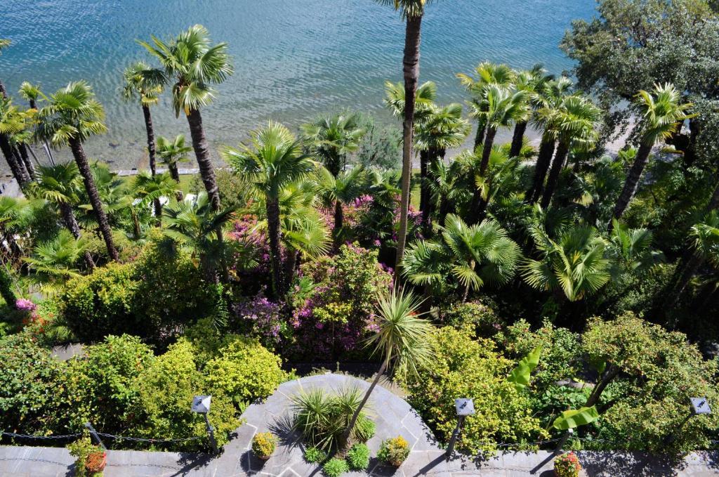 Hotel Garni Rivabella Au Lac Brissago TI Exterior foto