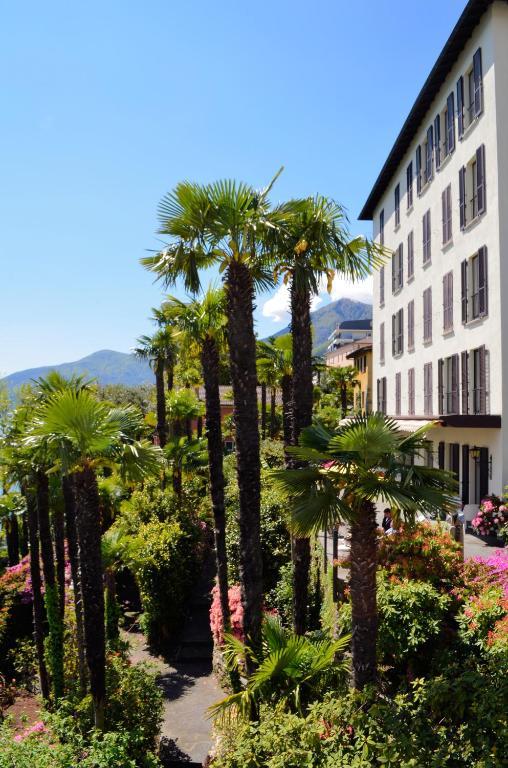 Hotel Garni Rivabella Au Lac Brissago TI Exterior foto
